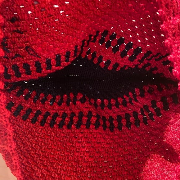 Handcrafted Red and Black Crochet Tote Bag (IY) - Picture 6 of 10